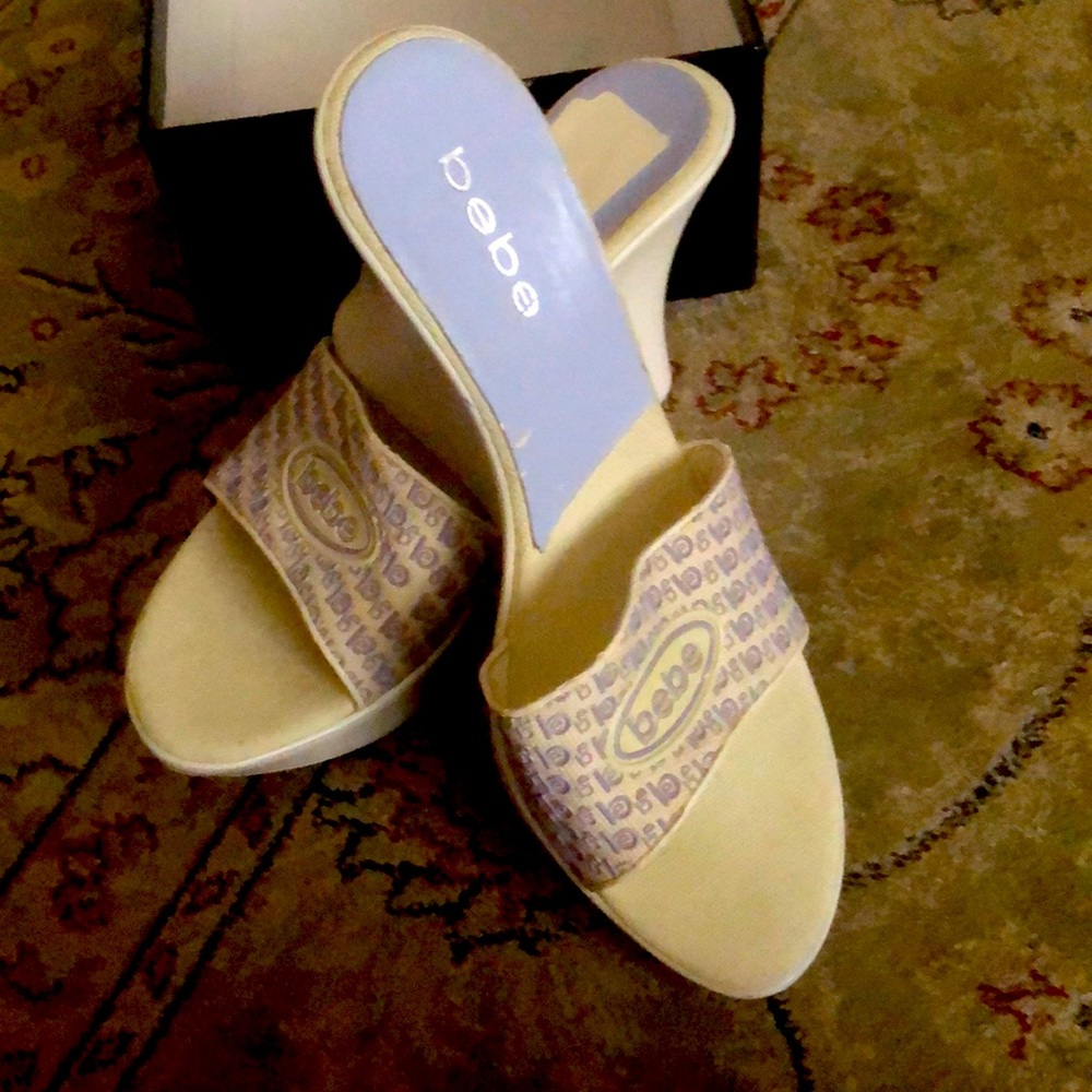 New Bebe wedge shoes